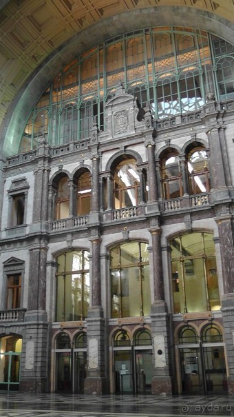 Антверпен, Бельгия. «Гулять, так гулять!». 6 часов, 6 часов - это много или мало?