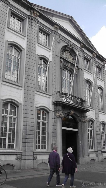 Антверпен, Бельгия. «Гулять, так гулять!». 6 часов, 6 часов - это много или мало?