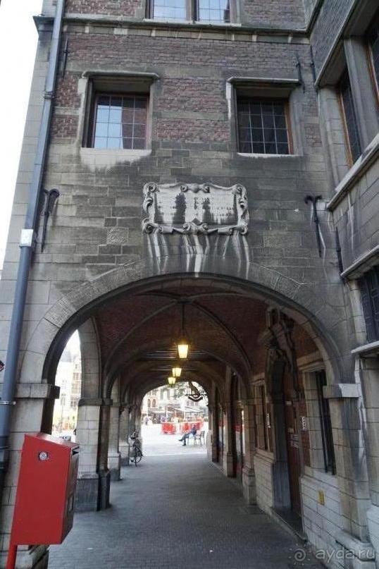 Антверпен, Бельгия. «Гулять, так гулять!». 6 часов, 6 часов - это много или мало?