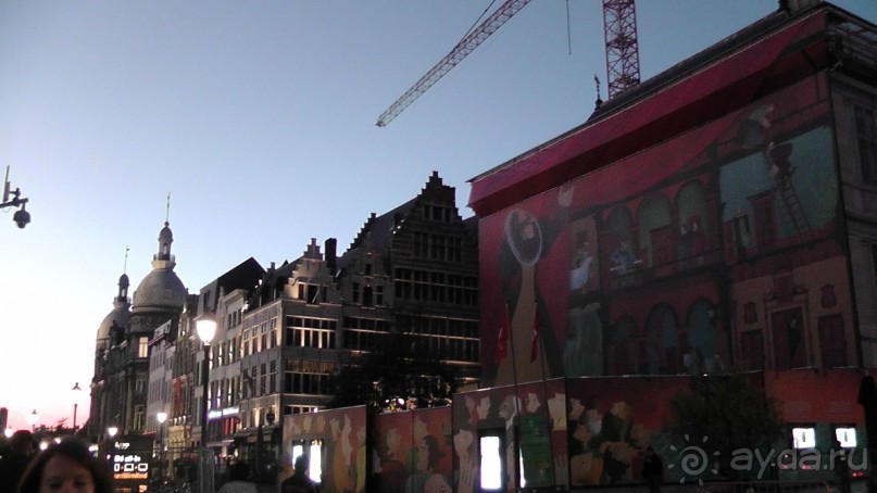 Антверпен, Бельгия. «Гулять, так гулять!». 6 часов, 6 часов - это много или мало?