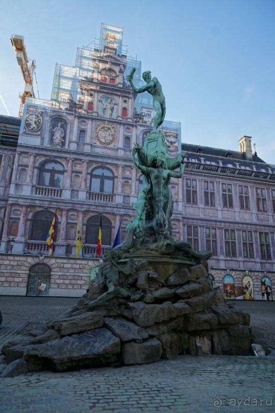 Антверпен, Бельгия. «Гулять, так гулять!». 6 часов, 6 часов - это много или мало?