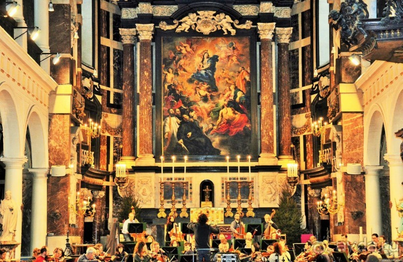 Антверпен, Бельгия. «Гулять, так гулять!». 6 часов, 6 часов - это много или мало?