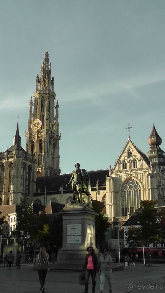 Антверпен, Бельгия. «Гулять, так гулять!». 6 часов, 6 часов - это много или мало?
