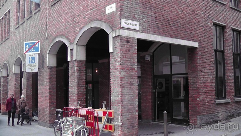 Антверпен, Бельгия. «Гулять, так гулять!». 6 часов, 6 часов - это много или мало?