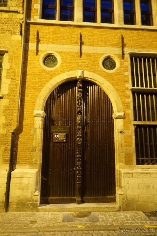 Антверпен, Бельгия. «Гулять, так гулять!». 6 часов, 6 часов - это много или мало?