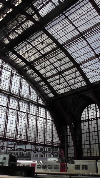 Антверпен, Бельгия. «Гулять, так гулять!». 6 часов, 6 часов - это много или мало?