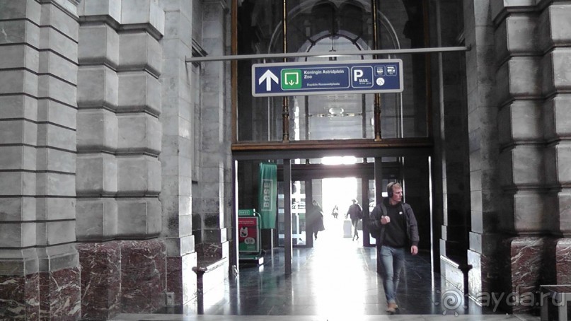 Антверпен, Бельгия. «Гулять, так гулять!». 6 часов, 6 часов - это много или мало?