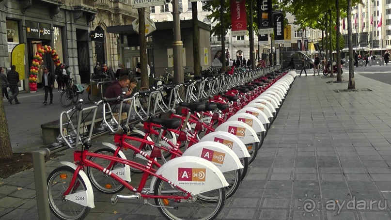 Антверпен, Бельгия. «Гулять, так гулять!». 6 часов, 6 часов - это много или мало?