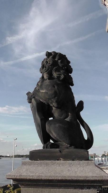 Антверпен, Бельгия. «Гулять, так гулять!». 6 часов, 6 часов - это много или мало?