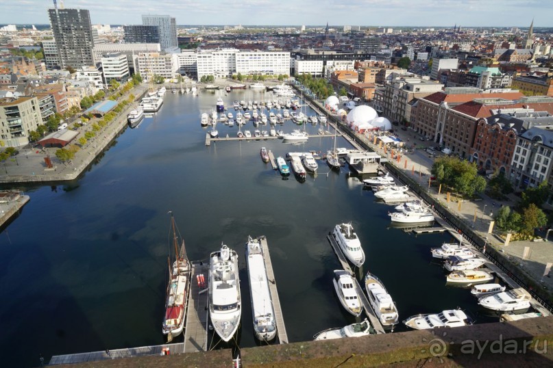 Антверпен, Бельгия. «Гулять, так гулять!». 6 часов, 6 часов - это много или мало?