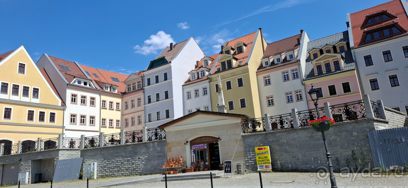 Альбом истории "Польша, Нижняя Силезия. Городки около Дрездена: Згоржелец - «мы с тобой два города у одной реки»."