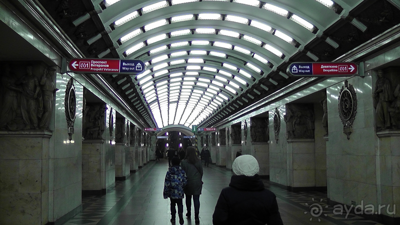 Санкт-Петербург, Россия. Ленинградское метро.