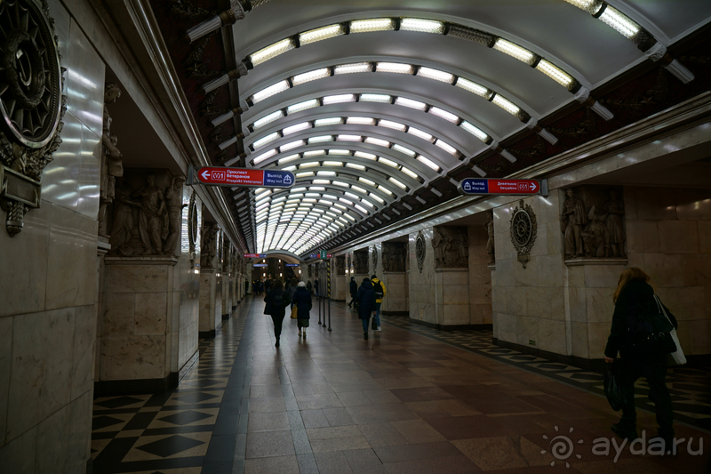 Санкт-Петербург, Россия. Ленинградское метро.
