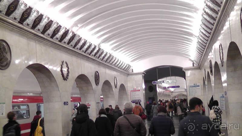 Санкт-Петербург, Россия. Ленинградское метро.