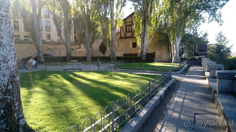 Сеговия. "Я - королева Кастилии!". Маршруты 3-4