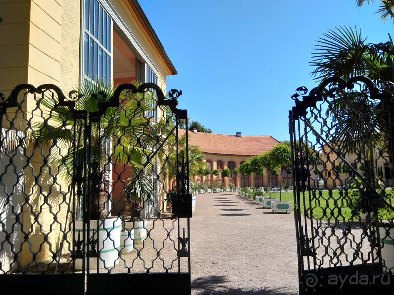 Тюрингия, Германия. Усадьба Бельведер «прелестного лебедя в Веймаре.