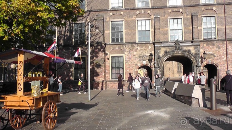 Гаага, Бельгия. «Гулять, так гулять!». Русский флер Гааги.