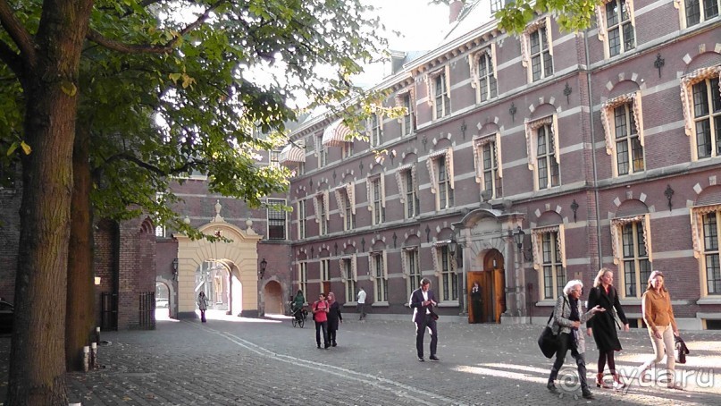 Гаага, Бельгия. «Гулять, так гулять!». Русский флер Гааги.