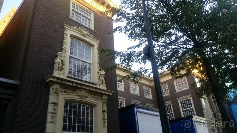 Гаага, Бельгия. «Гулять, так гулять!». Русский флер Гааги.