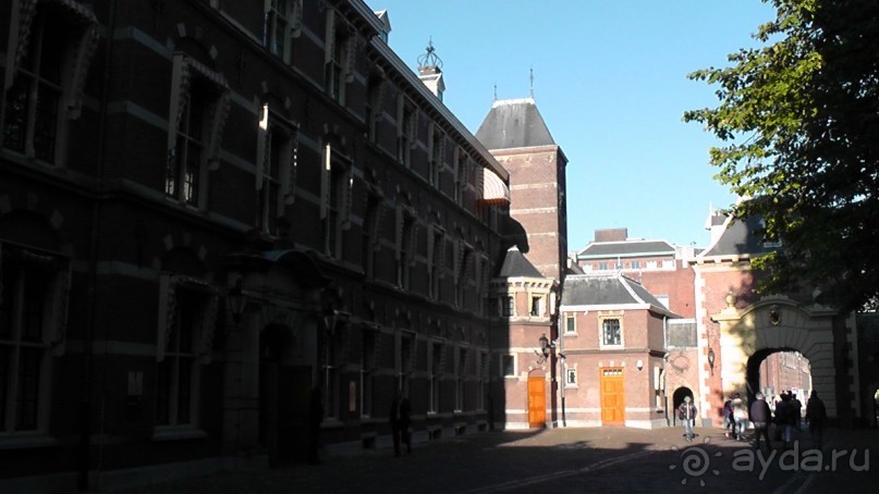 Гаага, Бельгия. «Гулять, так гулять!». Русский флер Гааги.