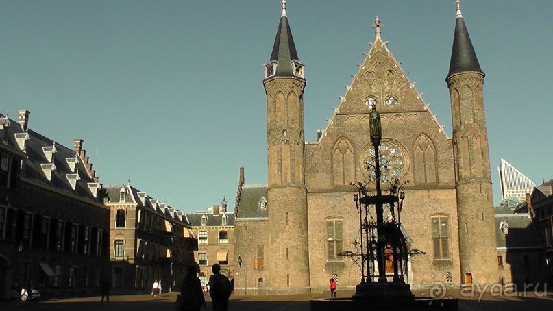 Гаага, Бельгия. «Гулять, так гулять!». Русский флер Гааги.