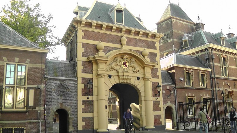 Гаага, Бельгия. «Гулять, так гулять!». Русский флер Гааги.