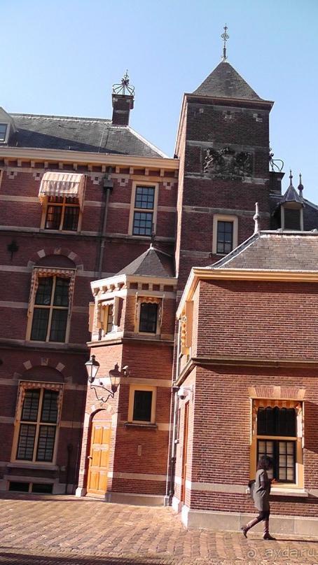 Гаага, Бельгия. «Гулять, так гулять!». Русский флер Гааги.