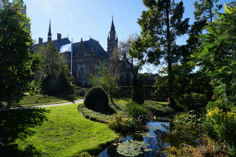 Гаага, Бельгия. «Гулять, так гулять!». Русский флер Гааги.