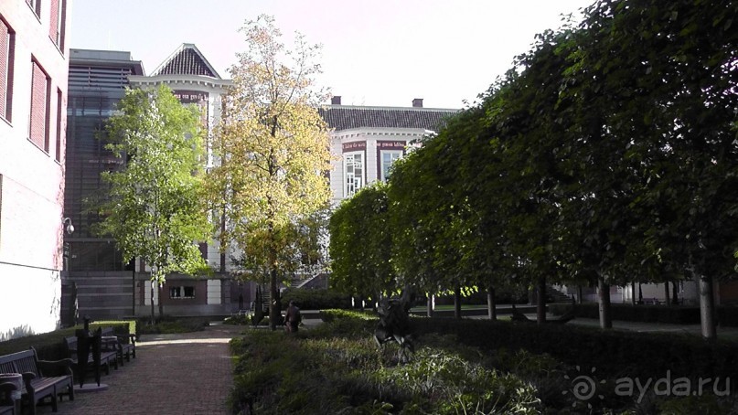 Гаага, Бельгия. «Гулять, так гулять!». Русский флер Гааги.