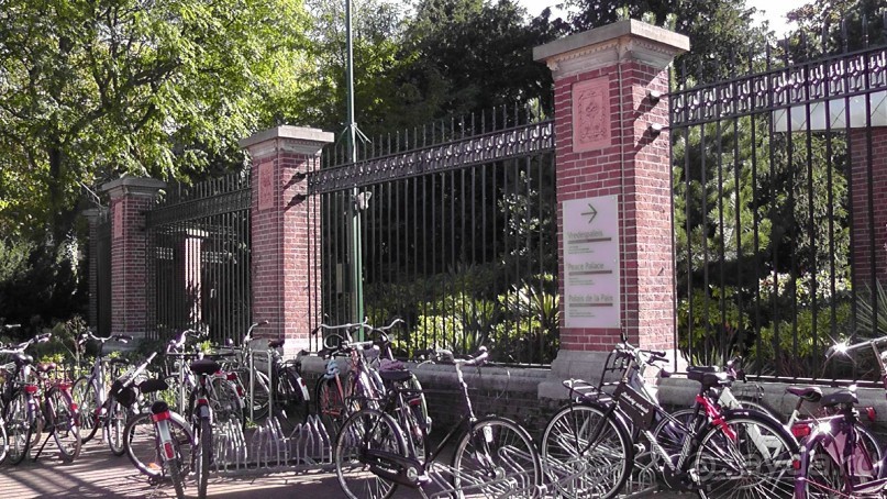 Гаага, Бельгия. «Гулять, так гулять!». Русский флер Гааги.