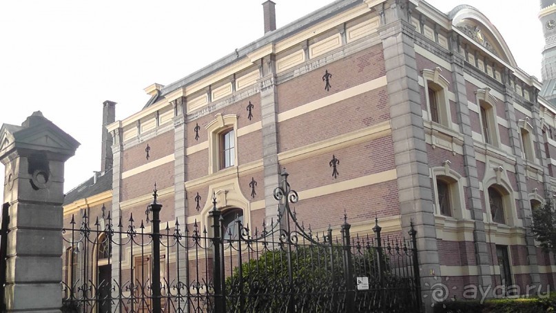 Гаага, Бельгия. «Гулять, так гулять!». Русский флер Гааги.