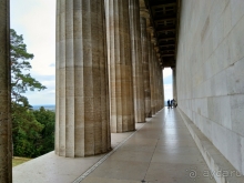 Бавария, Германия. Пантеон Вальхалла около Регенсбурга.