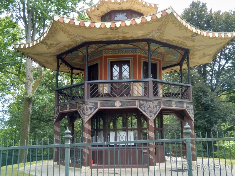 Бавария, Германия. Пантеон Вальхалла около Регенсбурга.