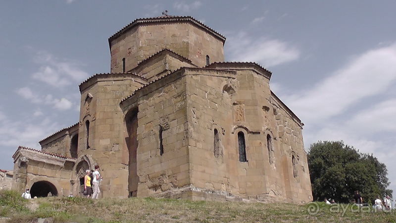 Грузия. Попала в Грузию в карантин  и я попала… Джвари, Мцхета и Светицховели.