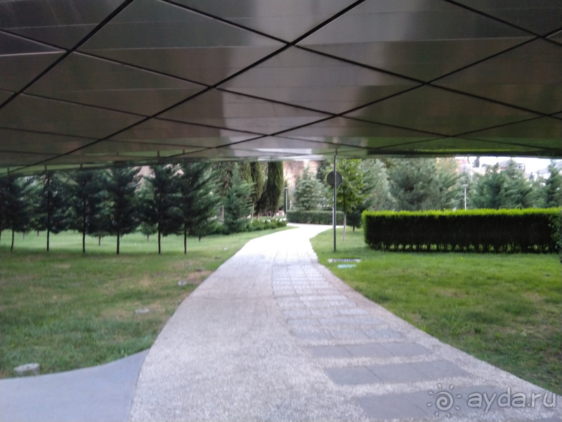 Грузия, Тбилиси. Попала в Грузию в карантин и я попала… Авлабар, парк Рике.