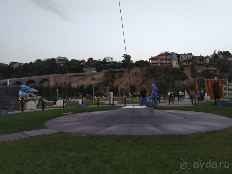 Грузия, Тбилиси. Попала в Грузию в карантин и я попала… Авлабар, парк Рике.