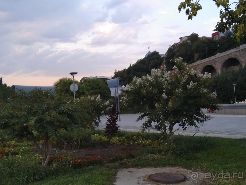 Грузия, Тбилиси. Попала в Грузию в карантин и я попала… Авлабар, парк Рике.