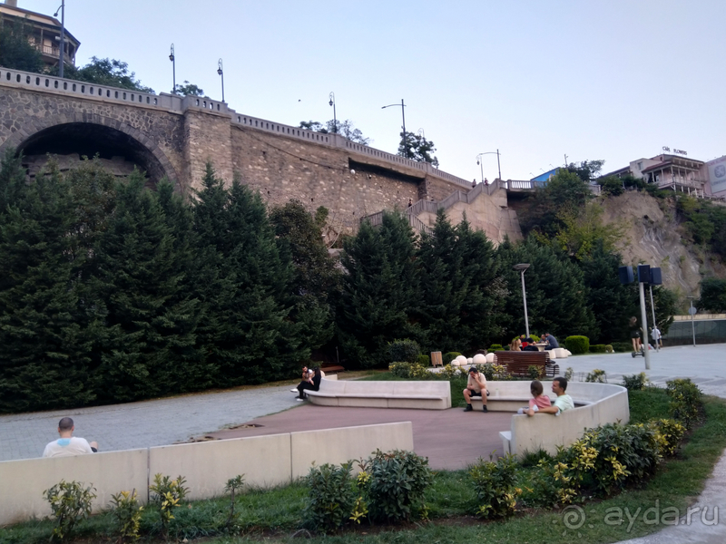 Грузия, Тбилиси. Попала в Грузию в карантин и я попала… Авлабар, парк Рике.