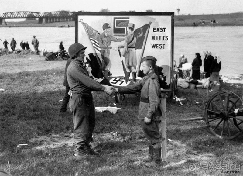 Альбом истории "Торгау, Германия. Небольшие городки около Лейпцига: старинный и новый Торгау."
