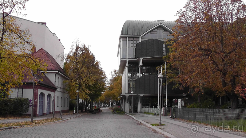   Берлин, Германия. Район Шарлоттенбург.