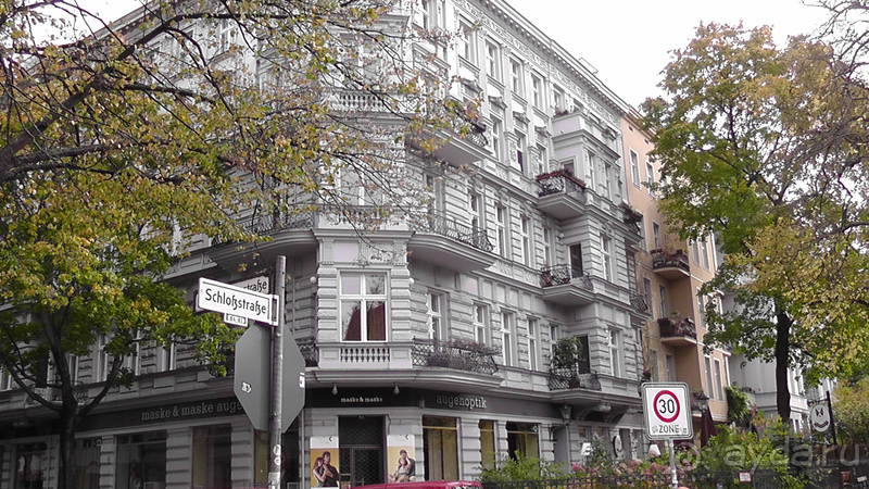   Берлин, Германия. Район Шарлоттенбург.