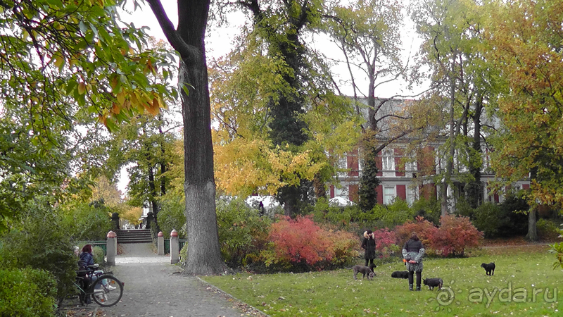   Берлин, Германия. Район Шарлоттенбург.