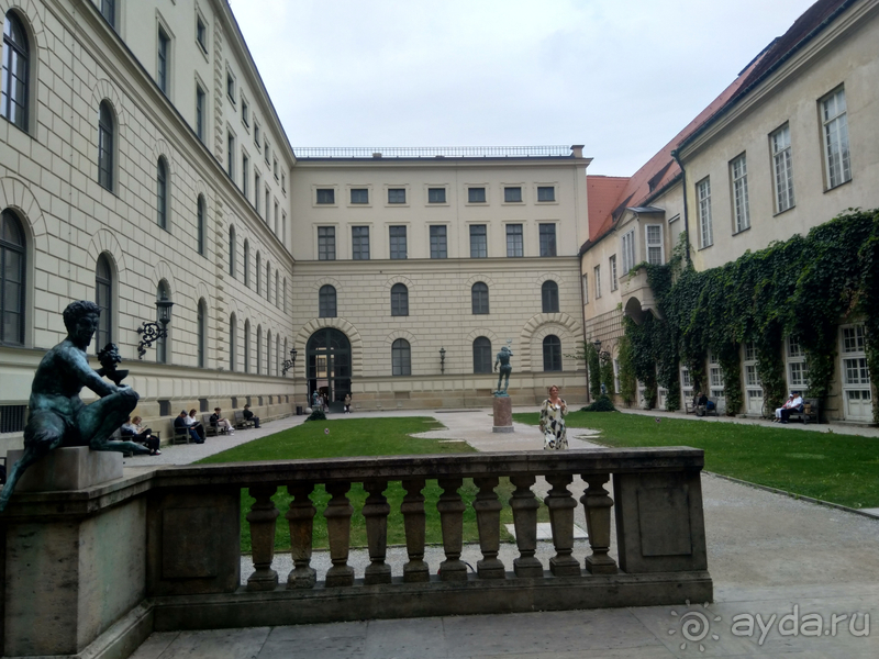 Бавария, Германия. Мюнхенский дворец курфюстов.