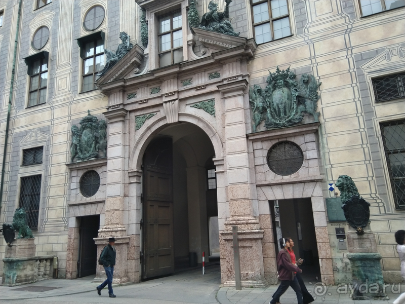 Бавария, Германия. Мюнхенский дворец курфюстов.