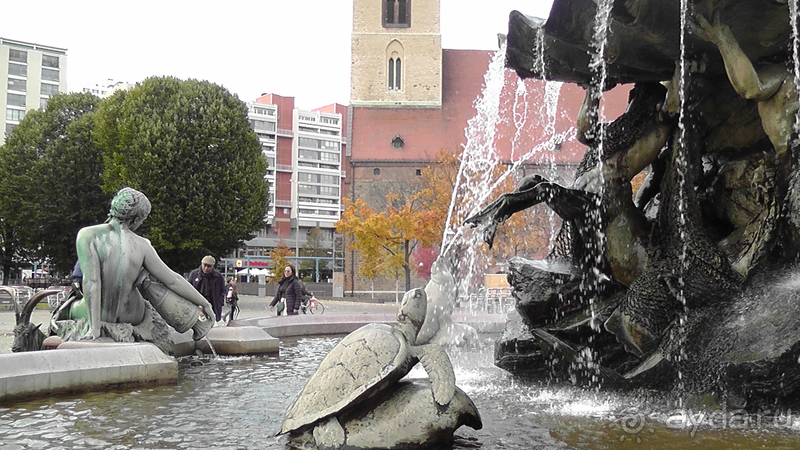 Альбом истории "Берлин, Германия. Центр, которого нет - Часть II. "