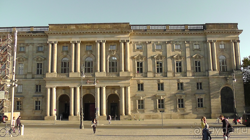 Альбом истории "Берлин, Германия. Центр, которого нет - Часть II. "