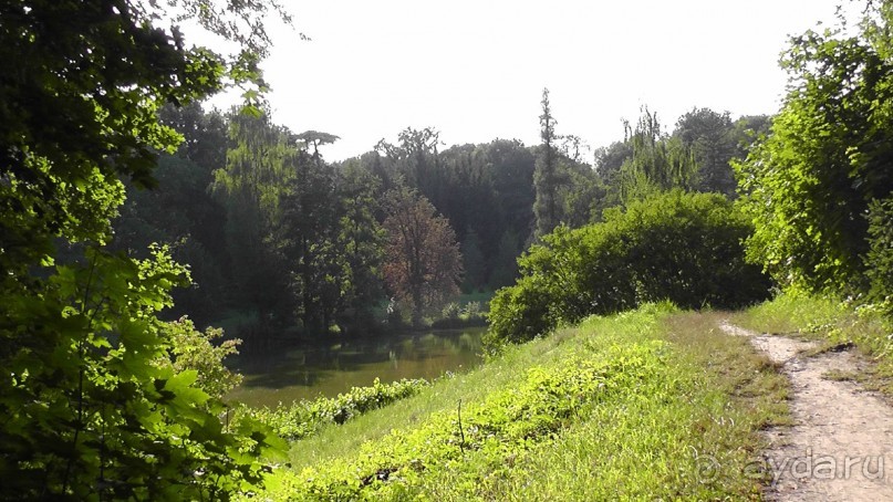 Парк Тростянец - зеленый памятник человеческому труду и природе.