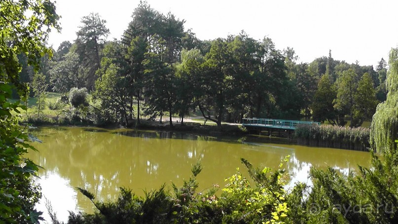 Парк Тростянец - зеленый памятник человеческому труду и природе.