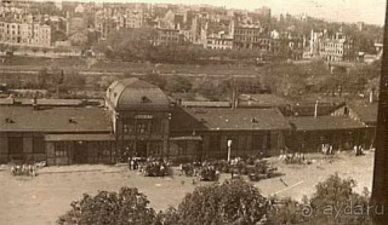 Карловы Вары, Чехия. Транспорт, «бехеревка» и курортные сувениры.