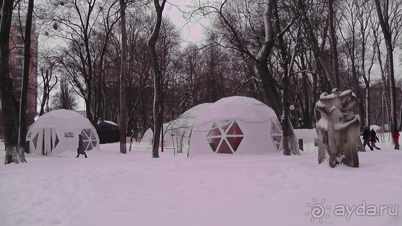Киев - Мариинский парк, Михайловская и Софийская площади  - снежное царство 2017 года